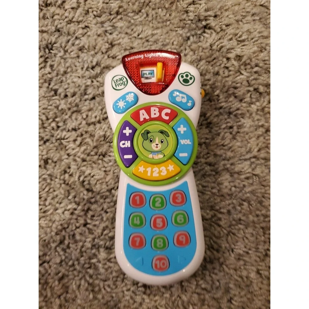 Leap Frog Scout's Learning Lights Remote Deluxe, Green, English & Spanish
